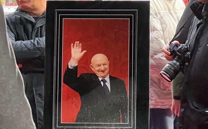 Արայիկ Հարությունյանը մասնակցել է Նիկիտա Սիմոնյանի վերջին հրաժեշտի արարողությանը